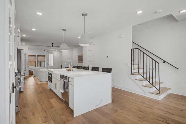 1320B Lischey Ave, Nashville, TN 37207