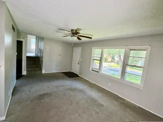 7906 E 93rd Street, Kansas City, MO 64138