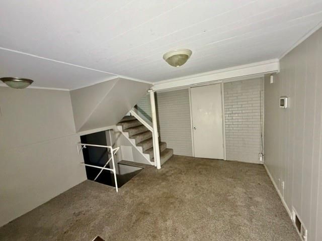 7906 E 93rd Street, Kansas City, MO 64138