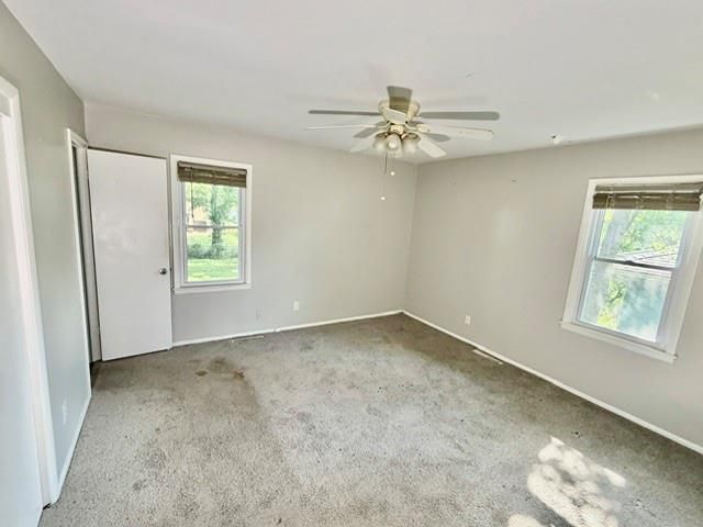 7906 E 93rd Street, Kansas City, MO 64138