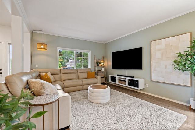 38040 37th Place S, Auburn, WA 98001