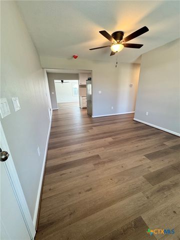 1708 Alamo Drive, Victoria, TX 77901