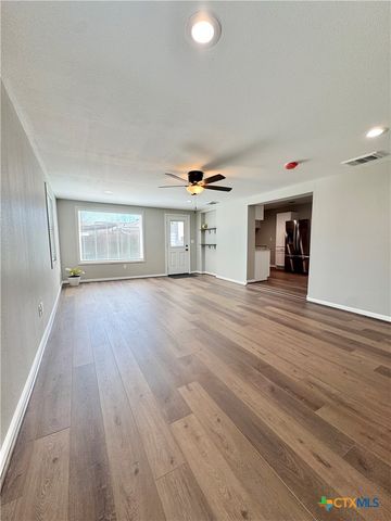 1708 Alamo Drive, Victoria, TX 77901