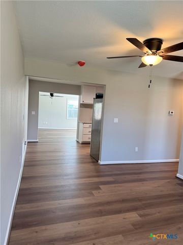 1708 Alamo Drive, Victoria, TX 77901