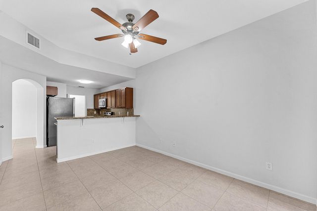 6515 Diamond Springs Terrace 2404, West Palm Beach, FL 33411