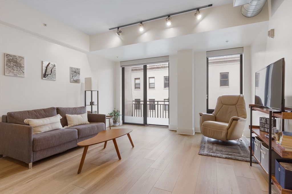257 Northampton St 510, Boston, MA 02118