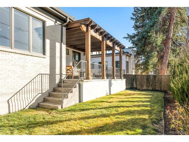 35 S Bellaire St, Denver, CO 80246