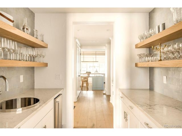 35 S Bellaire St, Denver, CO 80246