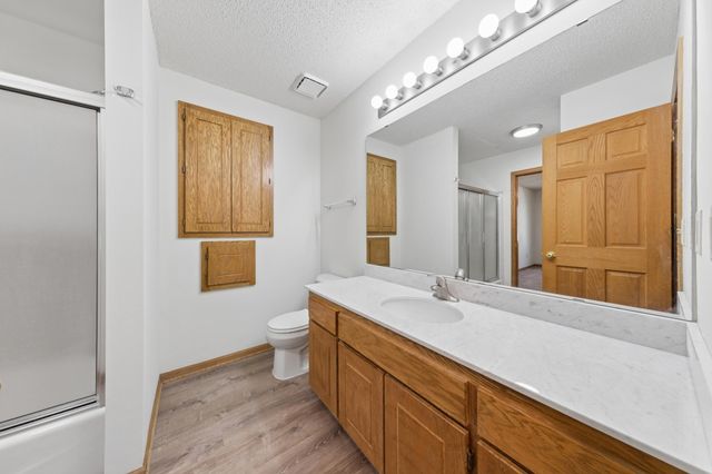 3877 Kennet Circle, Eagan, MN 55123