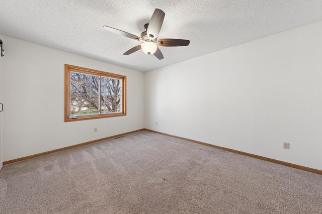 3877 Kennet Circle, Eagan, MN 55123