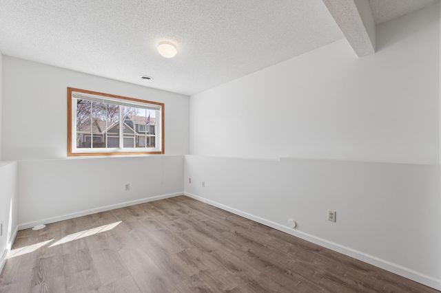 3877 Kennet Circle, Eagan, MN 55123