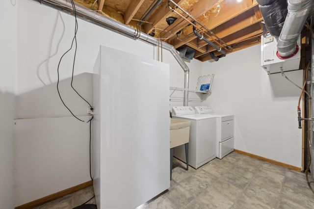 3877 Kennet Circle, Eagan, MN 55123