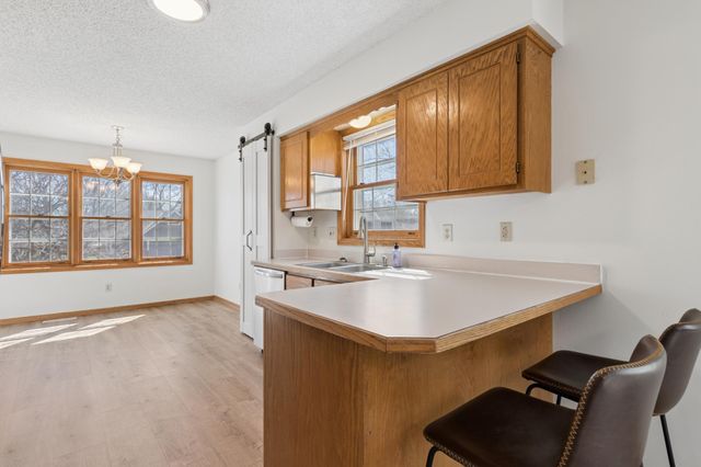 3877 Kennet Circle, Eagan, MN 55123