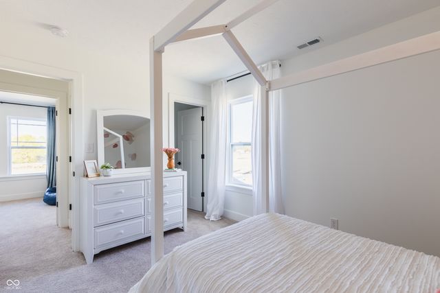 12160 Olivine Avenue, Cumberland, IN 46229