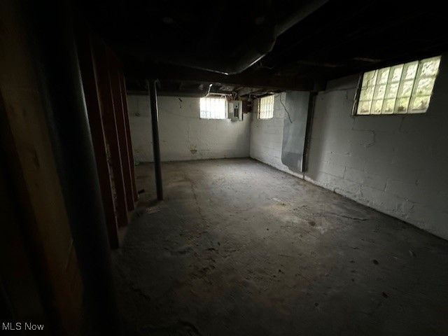 499 E 124 Street, Cleveland, OH 44108