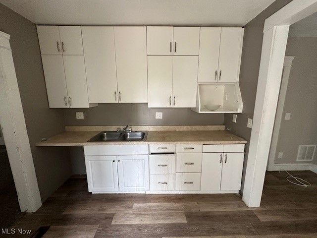 499 E 124 Street, Cleveland, OH 44108