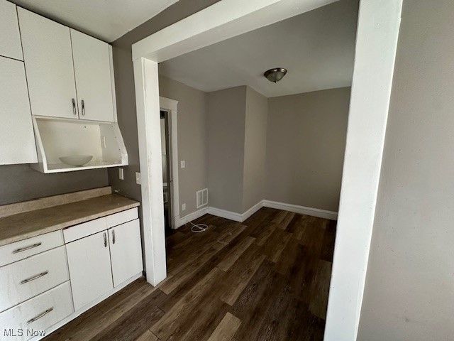 499 E 124 Street, Cleveland, OH 44108