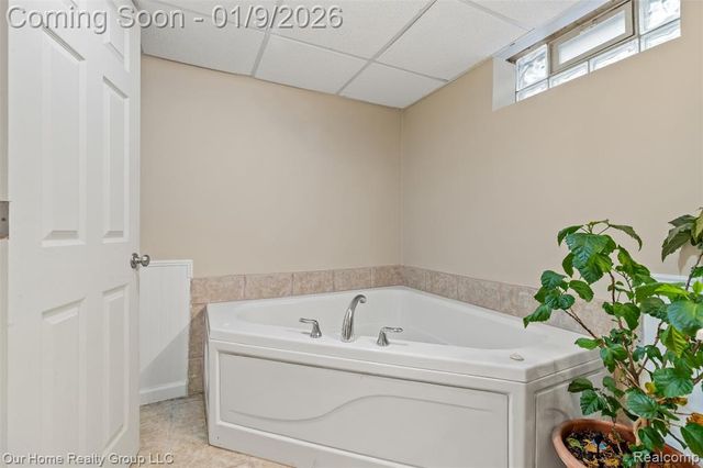 1660 Princeton Road, Berkley, MI 48072