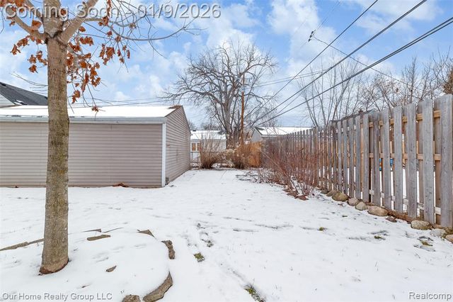 1660 Princeton Road, Berkley, MI 48072