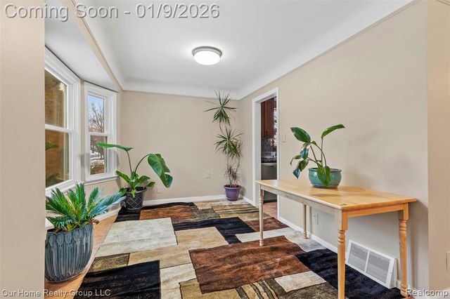 1660 Princeton Road, Berkley, MI 48072