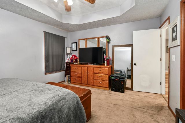 3866 S Leawood Avenue, Springfield, MO 65807