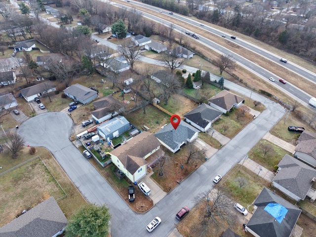 3866 S Leawood Avenue, Springfield, MO 65807