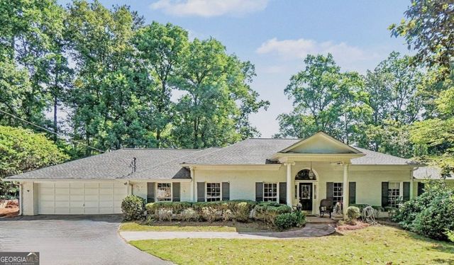 4575 Tall Pines Drive NW, Atlanta, GA 30327