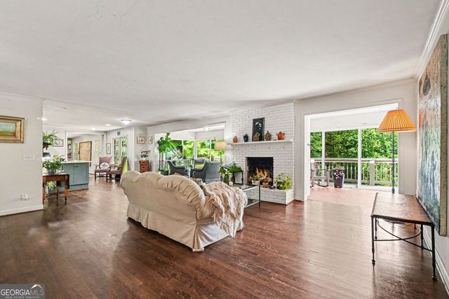 4575 Tall Pines Drive NW, Atlanta, GA 30327