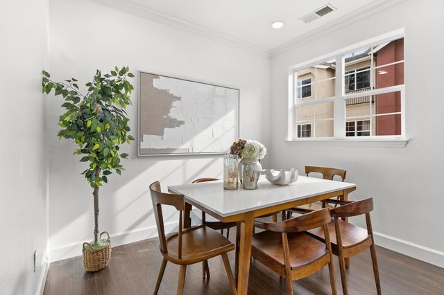 3925 Borgo Cmn, Fremont, CA 94538