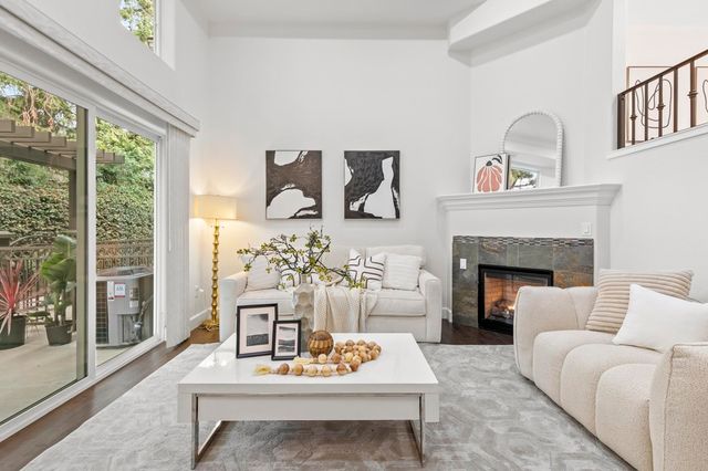 3925 Borgo Cmn, Fremont, CA 94538