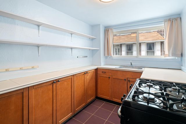 1227 S ISEMINGER ST, Philadelphia, PA 19147
