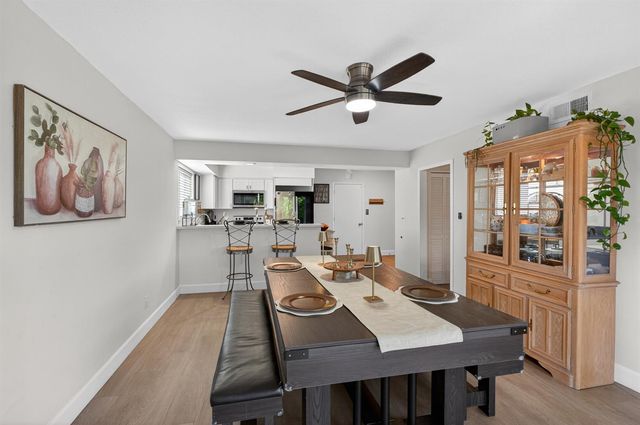 4920 SKY Pkwy, Sacramento, CA 95823