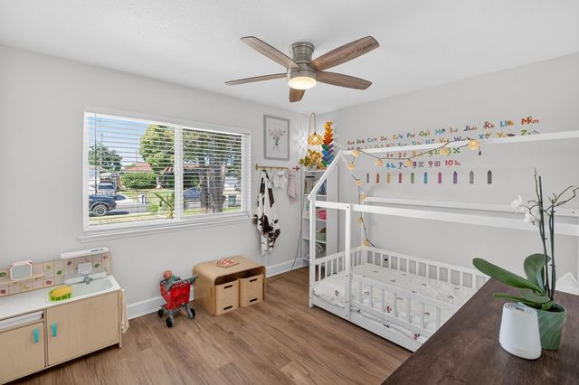 4920 SKY Pkwy, Sacramento, CA 95823