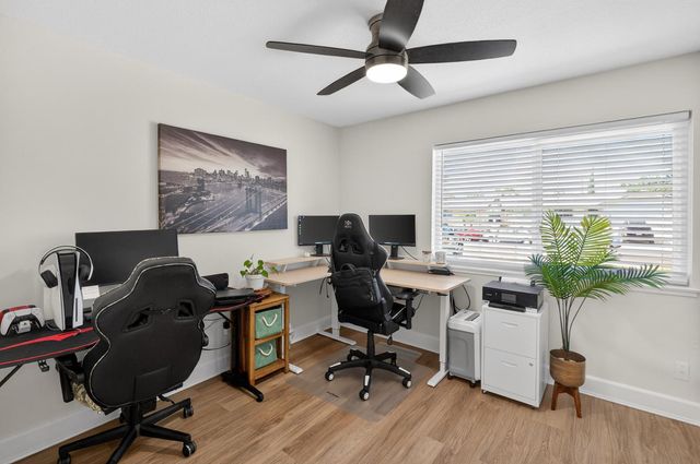 4920 SKY Pkwy, Sacramento, CA 95823