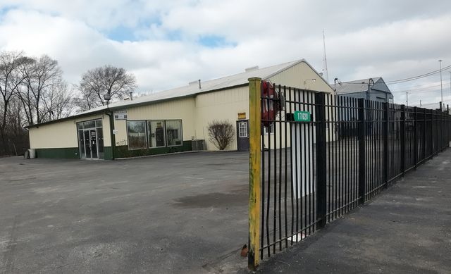 17620 Chicago Avenue, Lansing, IL 60438