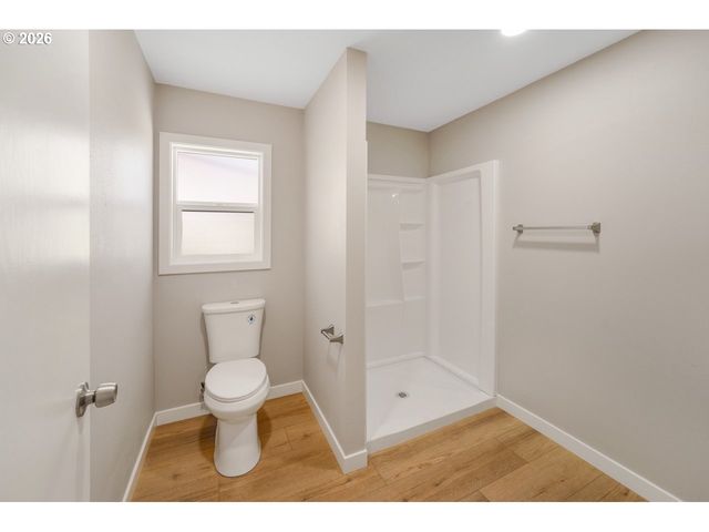 1155 MADISON St, Eugene, OR 97402