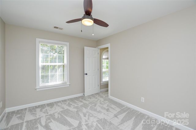 9529 Numenore Drive, Charlotte, NC 28269