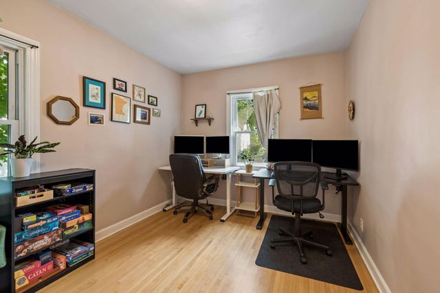 2500 E 42nd Street, Minneapolis, MN 55406