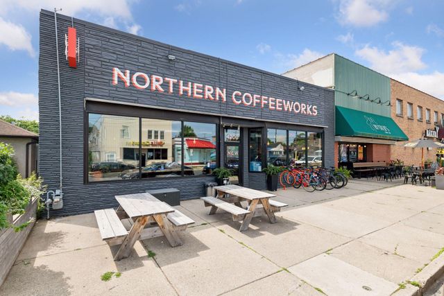 2500 E 42nd Street, Minneapolis, MN 55406