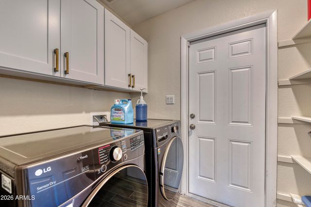 3229 N DESOTO Street, Chandler, AZ 85224