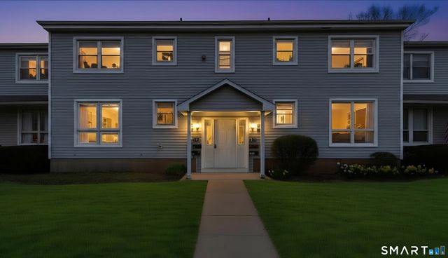 115 Carriage Path South 115, Milford, CT 06460