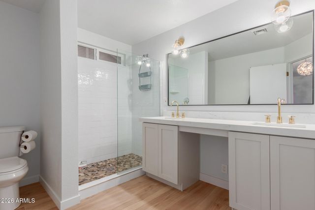 4039 E MORROW Drive, Phoenix, AZ 85050