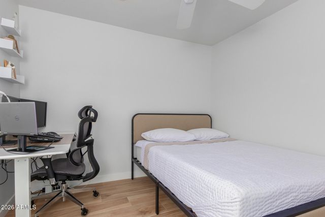 4039 E MORROW Drive, Phoenix, AZ 85050