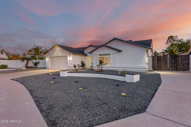 4039 E MORROW Drive, Phoenix, AZ 85050