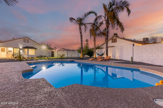 4039 E MORROW Drive, Phoenix, AZ 85050