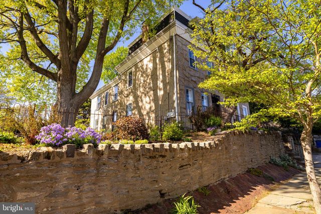 3521 AINSLIE ST, Philadelphia, PA 19129