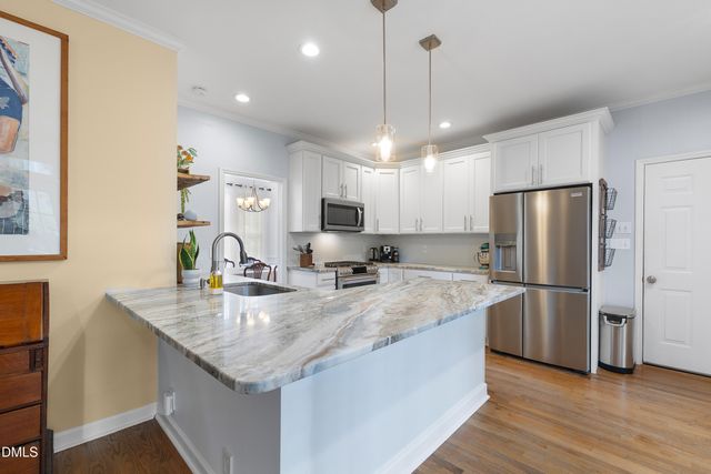 102 Chatsworth Street, Cary, NC 27513
