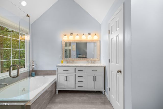102 Chatsworth Street, Cary, NC 27513