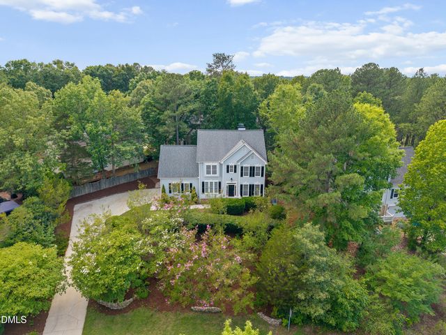 102 Chatsworth Street, Cary, NC 27513