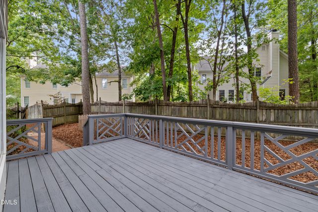 102 Chatsworth Street, Cary, NC 27513